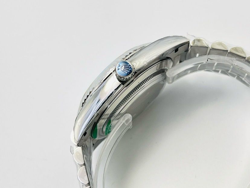 Rolex Day- Date 40 platinum