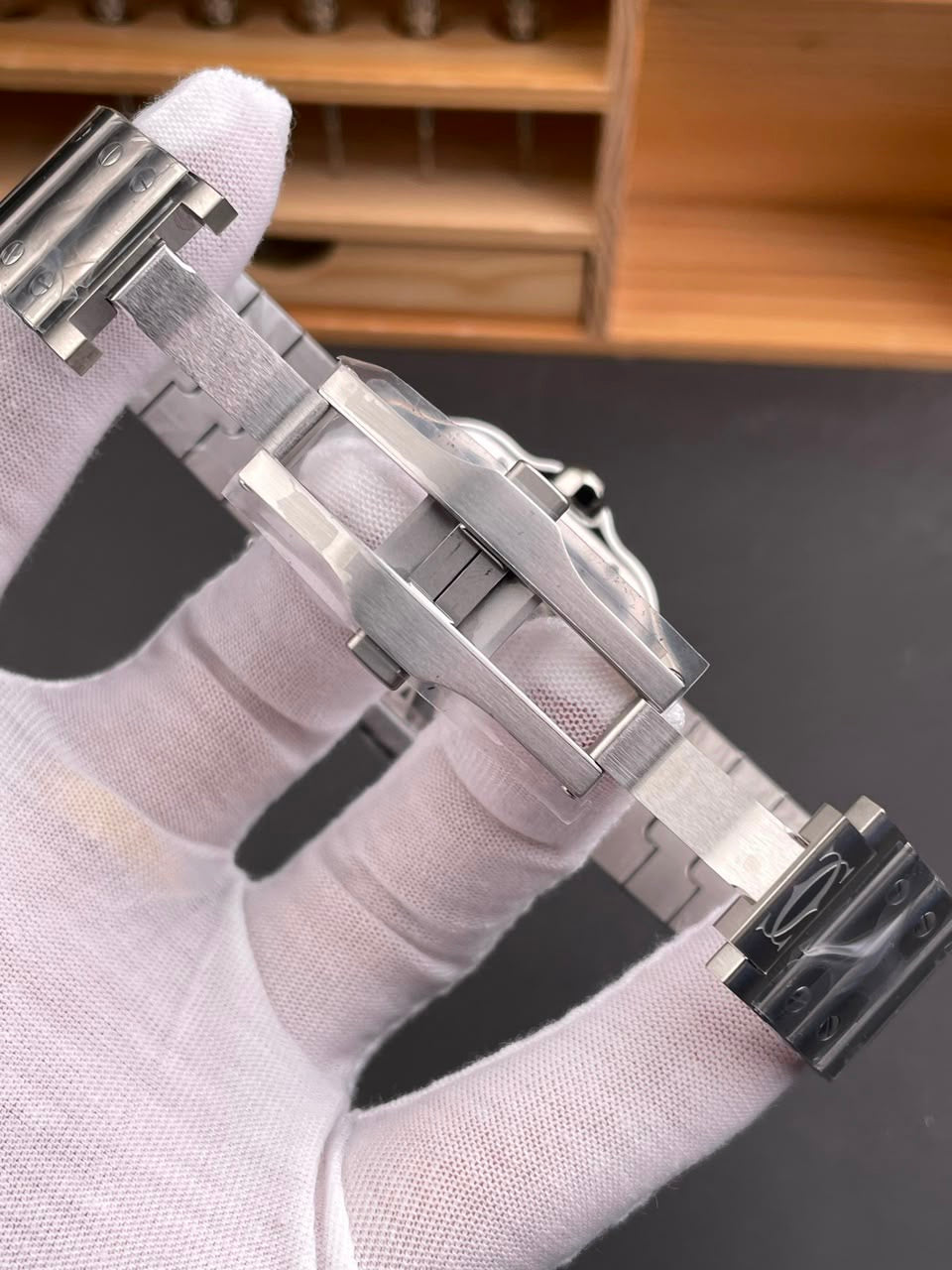 SANTOS DE CARTIER SKELETON
