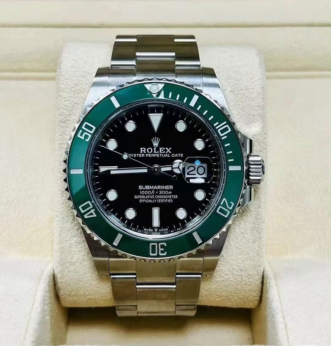 Rolex submariner date Starbucks