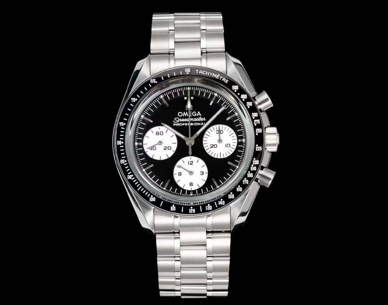 Omega speedmaster moonwatch Reverse Panda