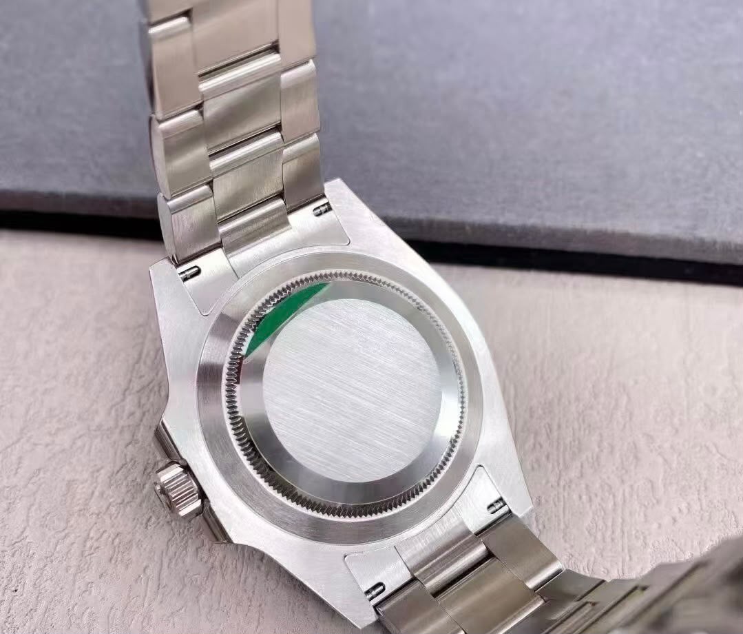 Rolex submariner date Starbucks