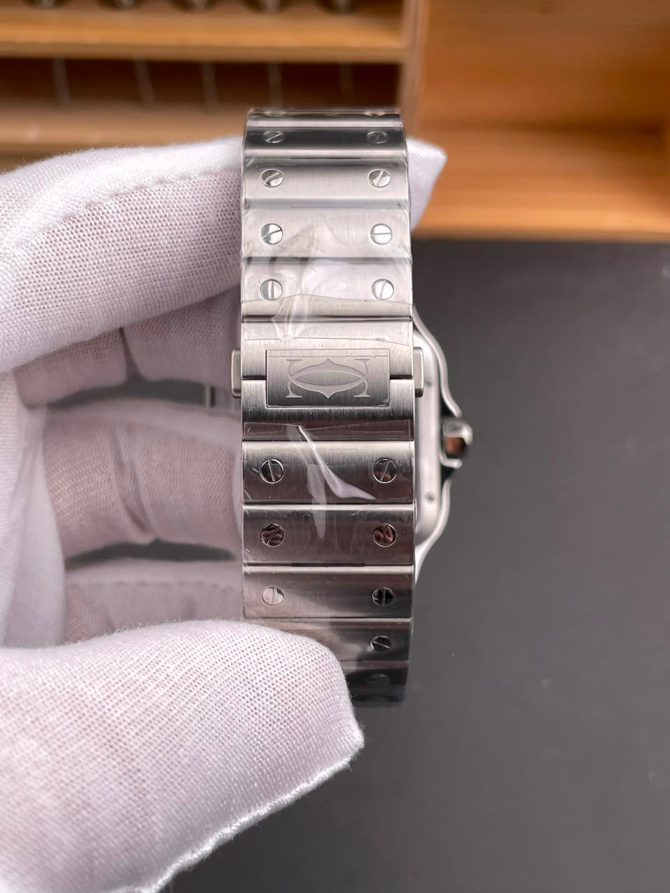 SANTOS DE CARTIER SKELETON