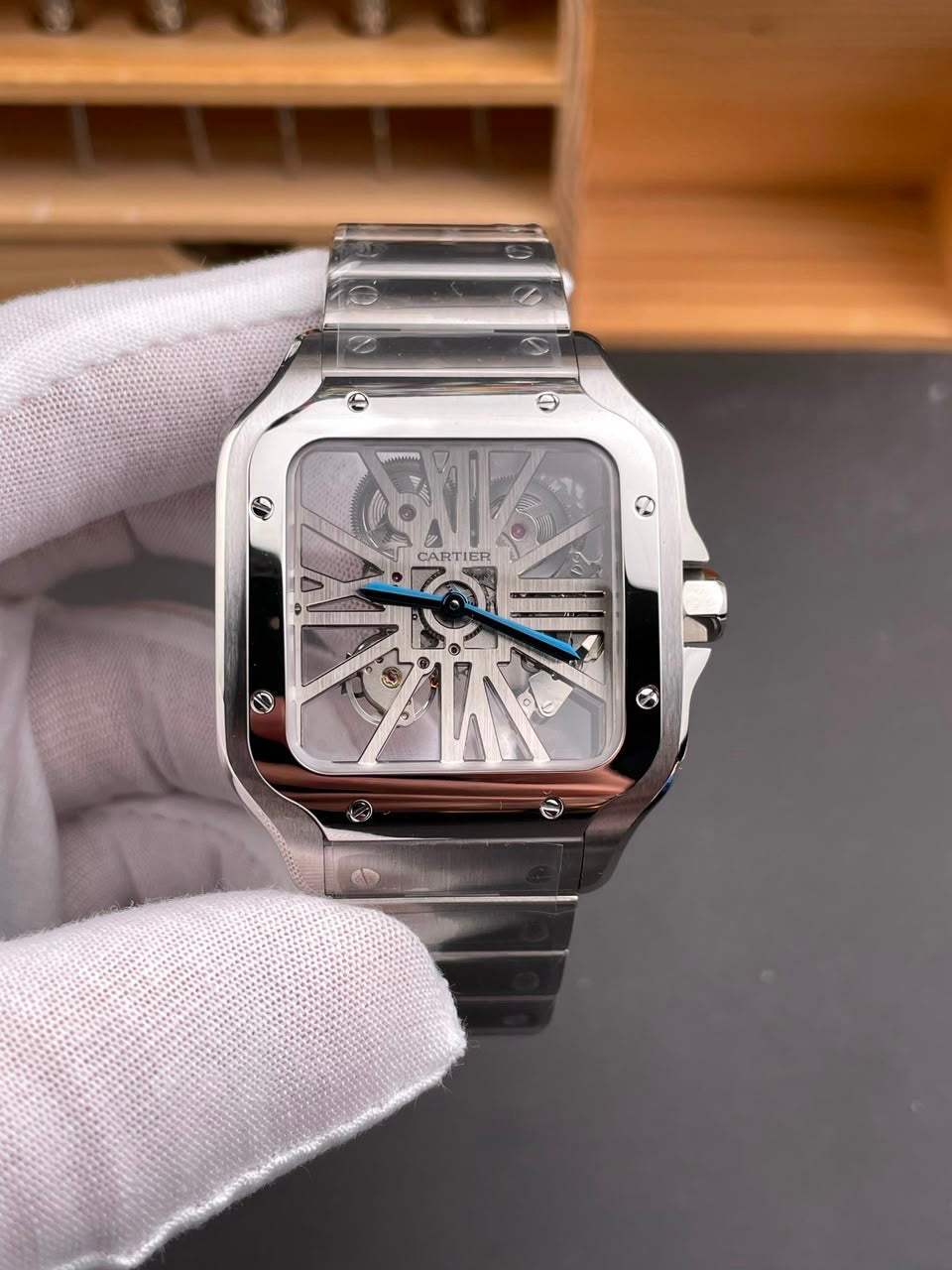 SANTOS DE CARTIER SKELETON