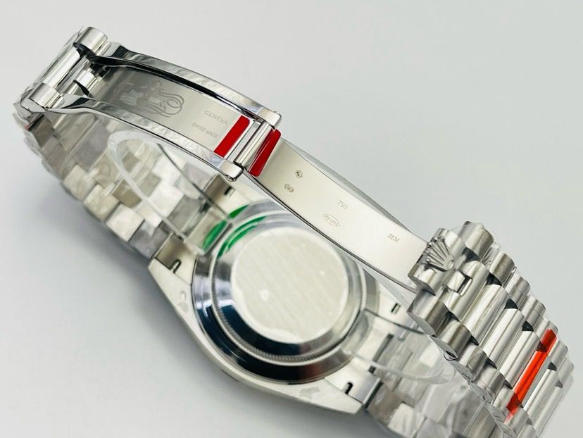 Rolex Day- Date 40 platinum