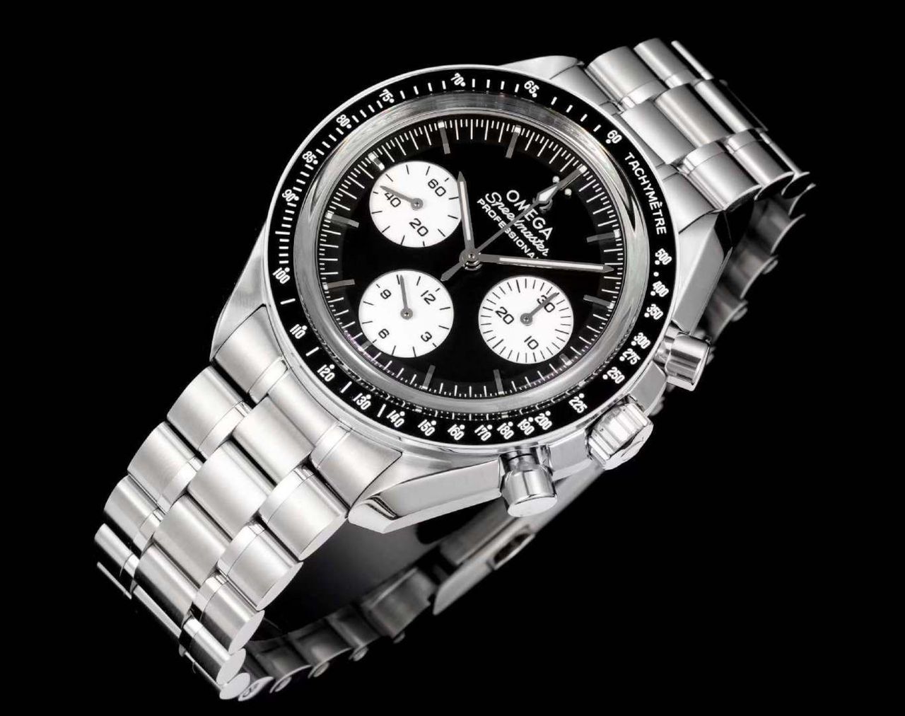 Omega speedmaster moonwatch Reverse Panda