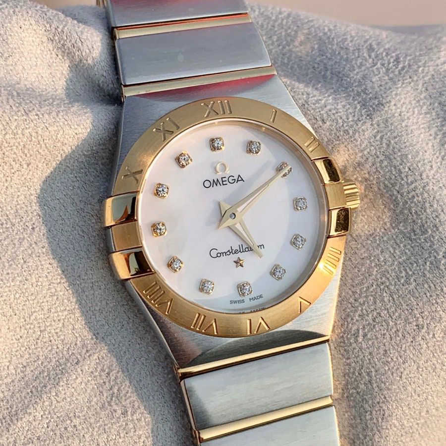 Omega Constellation Manhattan