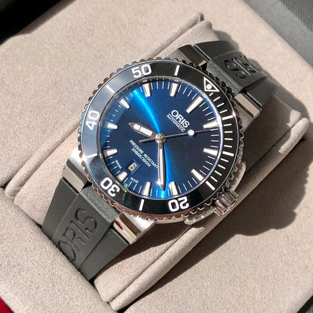 Oris Aquis Date 43,5 mm