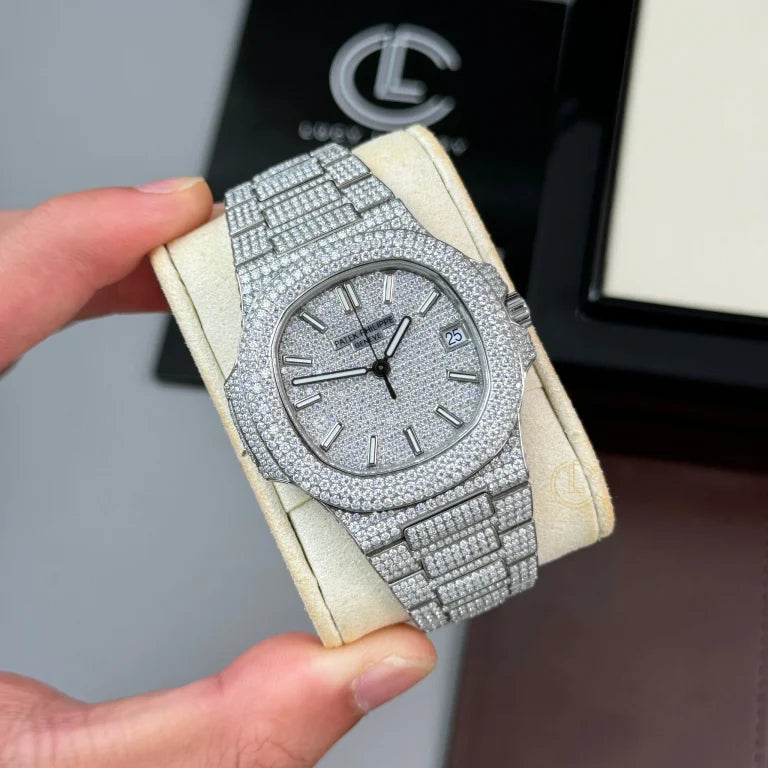 Patek Philippe Philippe Nautilus 5711 40mm Up Full 3000pcs Moissanite Pave Hongkong